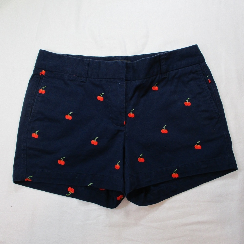 J. CREW Chino Shorts. Size 4 - Picture 3 of 8